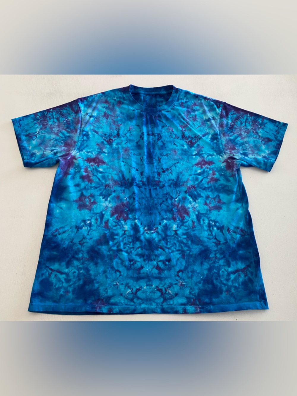 Unisex Blue Tie-Dye handmade 100% cotton Short Sleeve Tee
